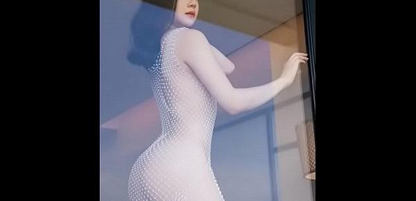  Hotgirl VN Nha Tien show hàng mông cực đẹp Best body ever show cam girl VN